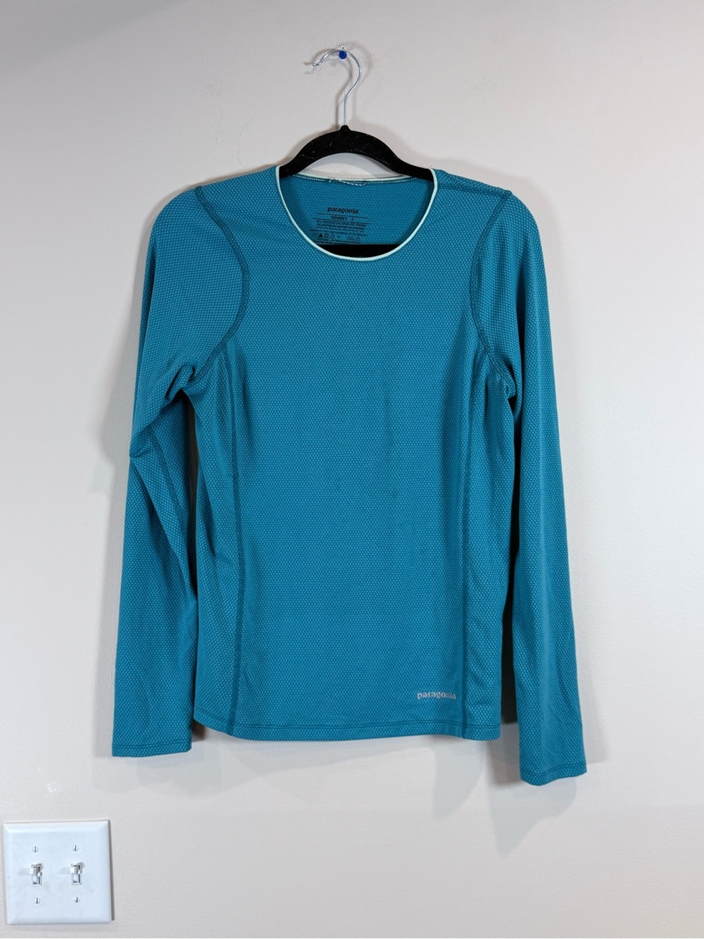 🔥Patagonia Women’s Teal Long Sleeve Lightweight Top Size S EC🔥